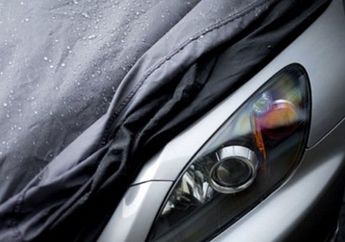 Awas Jamur, Lakukan Ini Setelah Mobil Kehujanan Meski Tertutup Cover