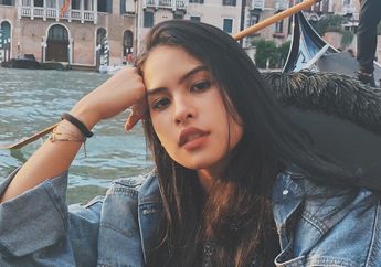 Sering Dibully Karena Bentuk Giginya, Maudy Ayunda Tampil Pangling dengan Rok Belahan Tinggi Saat Liburan di Bali