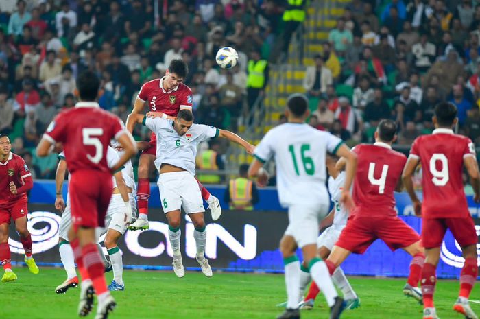 Suasana pertandingan antara Irak melawan Timnas Indonesia.