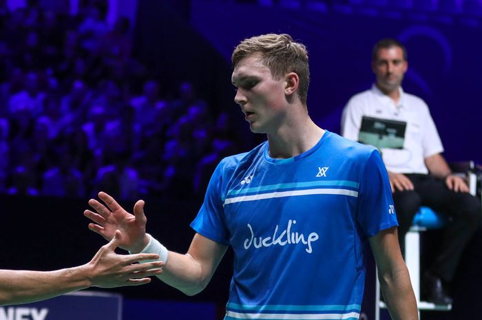 Viktor Axelsen (Denmark) saat tampil pada semifinal French Open 2019 di Stade Pierre de Coubertin, Paris, Prancis, Sabtu (26/10/2019).