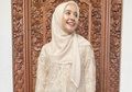 Tren Kebaya Hijab 2020: Gaya Kondangan Santun Nan Anggun Ala Laudya Cynthia Bella