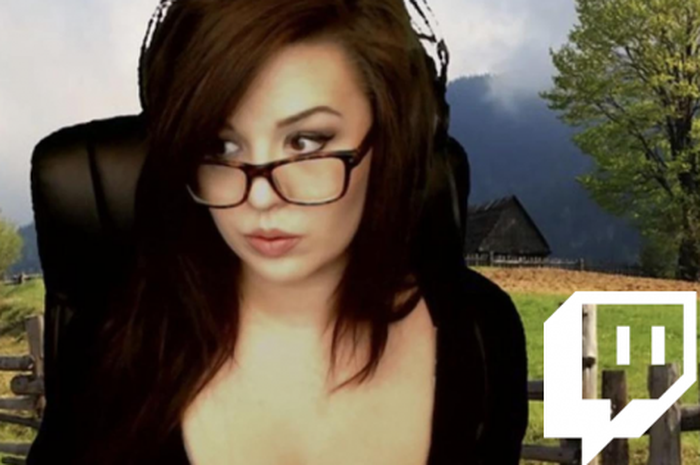 Twitch streamer, Kaceytron.