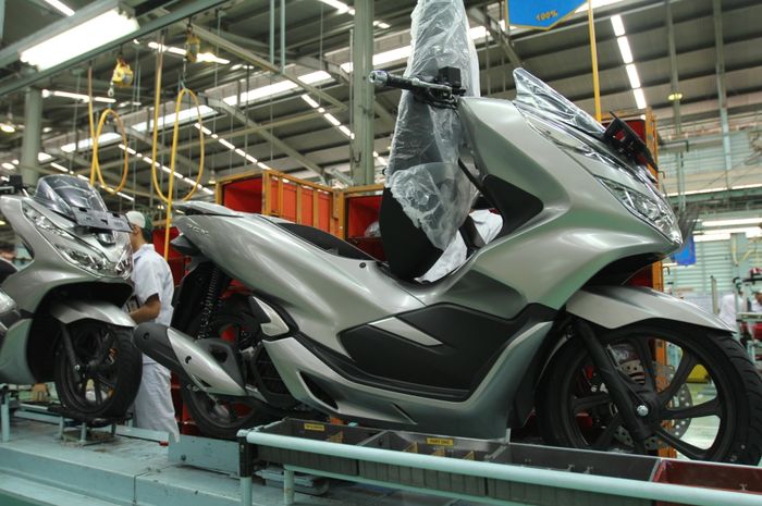 Daftar Harga Motor  Matic Honda  Terbaru Februari 2019  PCX 