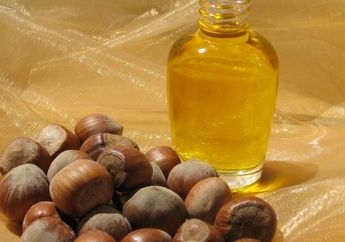 Selain Minyak Zaitun, Ini 6 Bahan Alami yang Ampuh Bikin Alis Tebal!
