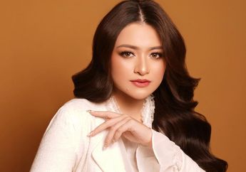 Alasan Nathalie Holscher Berhijab Ternyata Diminta Sosok Ini, Ustaz Derry Sulaiman Ingatkan Hal Ini Jika Ingin Berhijrah