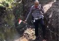 Viral Aksi Polisi Terjun ke Selokan Ambil Bendera Indonesia, Terkuak Sosok yang Diduga Tinggalkan Sang Merah Putih, Begini Kronologi Penemuan Lambang Negara
