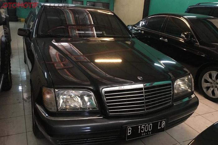 Vega Mobilindo menjual berbagai mobkas khusus hobi, dari Jimny hingga Mercy