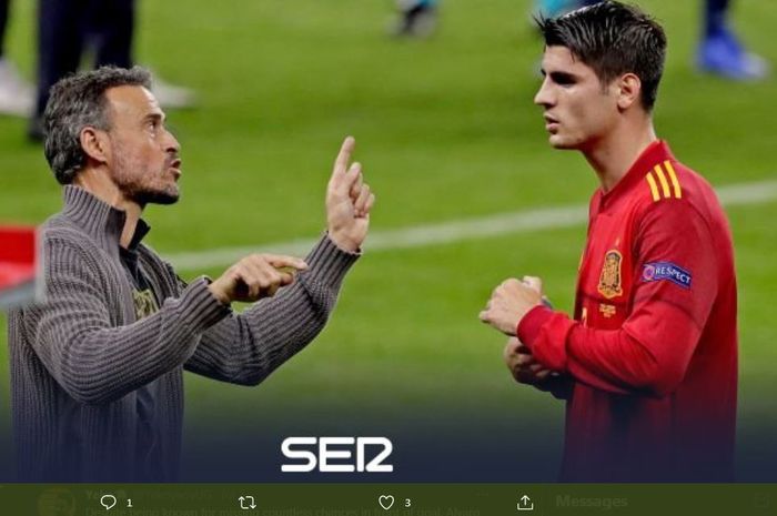 Pelatih timnas Spanyol, Luis Enrique, berbicara dengan Alvaro Morata.