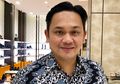 Niat Baik berikan Uang pada Seorang Tunanetra, Farhat Abbas Lagi-lagi Terpaksa Terima 'Bogem Mentah' dari Warganet, Ini yang Terjadi