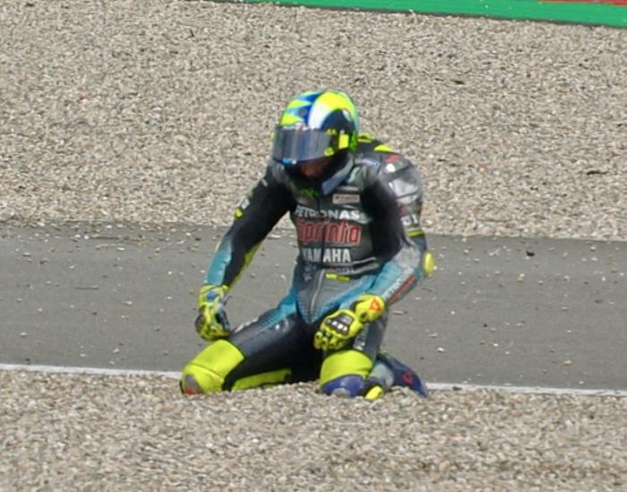 Valentino Rossi Ambyar Di Motogp 2021 Dan Ingin Pindah Ke Ducati Legenda Balap Beri Ultimatum Semua Halaman Sportfeat Com