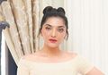 Tubuhnya Dinilai Makin Kurus dan Wajah Tampak Pucat, Tampilan Ashanty Pakai Sweater Turtleneck Saat di Jepang Jadi Sorotan!