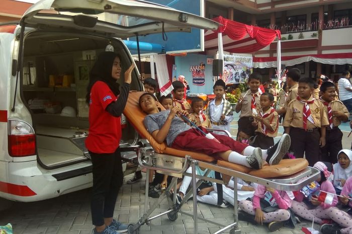 Ambulans Tidak Digunakan untuk Jenazah, Ini Perbedaan Ambulans dan