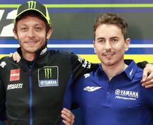 Rossi Hancurkan Reputasi Selama 25 Tahun, Lorenzo Kecewa Jadi Fansnya