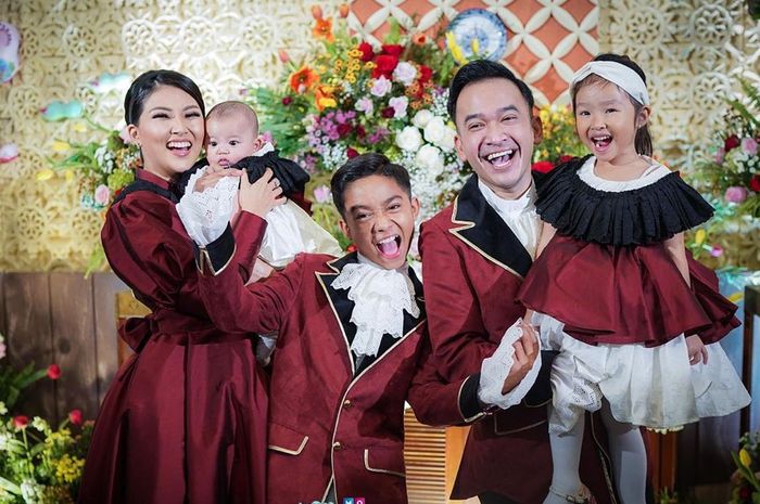 Keluarga Ruben Onsu dan Sarwendah