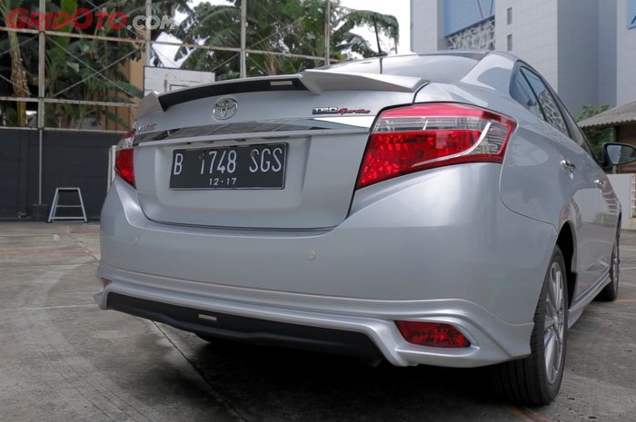 Mobil Eksterior Cutting Sticker