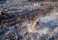 Telisik Sampah Plastik, Bikin Kotor Daratan Hingga Cemari Lautan Kita!