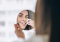 Perhatikan! Beberapa Skincare Ini Berbahaya Bila Digunakan Bersamaan