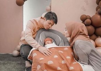 Baru Nikmati Jadi Ibu Baru, Zaskia Sungkar Harus Dilarikan ke Rumah Sakit Sampai Irwansyah Harus Menenangkan