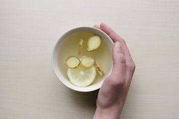 Manfaat minum ramuan air jahe dan jeruk nipis