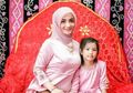 Kerap Berbaju Kembar dengan Anak, Penampilan Imel Pemeran Misteri Ilahi Curi Perhatian!