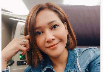 Dijemput Suami Pakai Private Jet di Surabaya, Maia Estianty Tampil Sederhana Pakai Kaos Oblong, Tapi Harganya Sampai Rp 140 Juta!