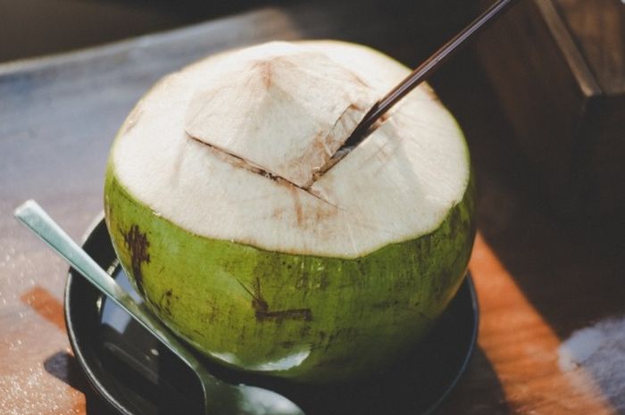 Rutin Minum Rebusan Air Kelapa Penyakit Ini Tidak Akan Pernah Bersarang Di Tubuh Semua Halaman Nakita