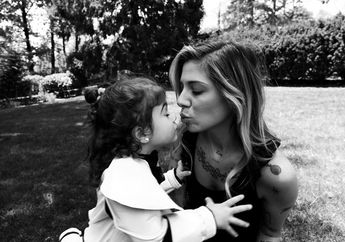 Putrinya Lahir Namun Tak Menangis, Penyanyi Christina Perri Curahkan Isi Hatinya Usai Kehilangan Sang Bayi: Ia Akan Selamanya Hidup di Hati Kita
