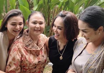 KD Rela Nyalon Pagi Buta Gelontorkan Rp 25 Juta Demi Perawatan Sebelum Ngantor, Sang Ibunda Justru Hanya Rajin Lakukan Hal Ini Agar Wajahnya Tetap Awet Muda di Usia 70 Tahun