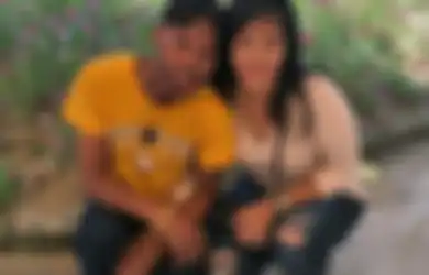Berparas Cantik dan Menawan Gadis Ini Nekat Nikahi Seorang Pria Tua dan Buruk Rupa Hingga Dicibir  Banyak Orang, Setahun Kemudian Rumah Tangganya Berakhir Tragis
