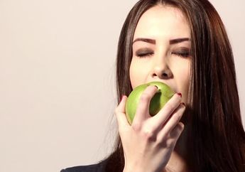 3 Waktu yang Dilarang untuk Makan Buah. Bukannya Sehat Malah Bahaya!