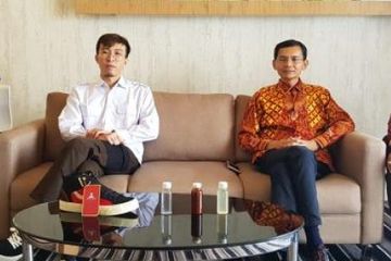 Hadi Pranoto bertemu dengan dokter Tirta di Jakarta Selatan pada Senin (5/10/2020) siang. 