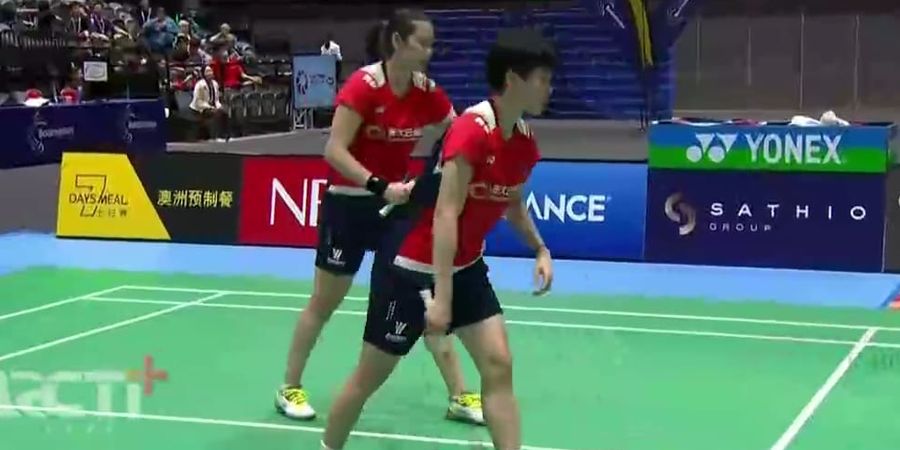 Hasil Semifinal Indonesia Masters 2024 - Diwarnai Insiden Asap di Istora, Duo China Gulung Unggulan Thailand