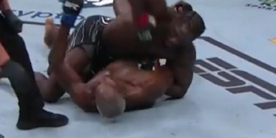 Hasil UFC 271 – Pukulan Elbow The Killa Gorilla Habisi Derek Brunson