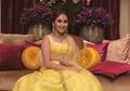 Tanpa Hujatan, Lihat Cantiknya Ayu Ting Ting Pakai Kebaya Modern dan Batik yang Anggun