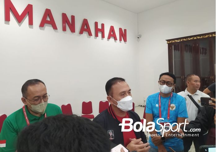 Ketum PSSI, Mochamad Iriawan yang hadir di Stadion Manahan, Solo untuk persiapan Piala Presiden 2022, Jumat (10/6/2022).