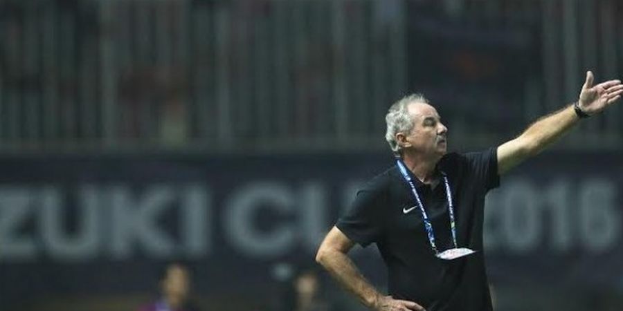 Alfred Riedl Komentari Performa Buruk Timnas Indonesia