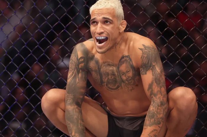 Charles Oliveira memberikan komentar tentang kekuatan dagu calon lawannya di UFC 280, Islam Makhachev.