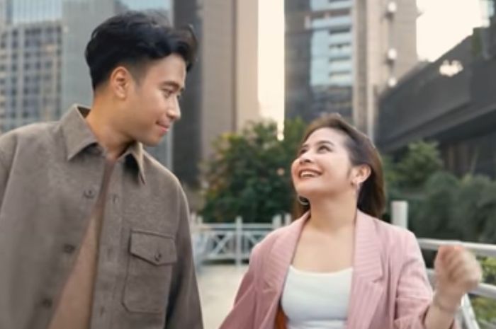 Chord Gitar Lagu Tak Bisa Bersama - Vidi Aldiano ft Prilly Latuconsina - Sonora.id