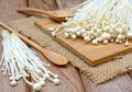 Jamur Enoki yang Sering Dimakan di Restoran Ternyata Mengandung Listeria, Menteri Pertanian Minta Dihancurkan