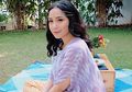 Seksinya Nagita Slavina Pakai Baju Renang Off Shoulder saat Liburan di Bali