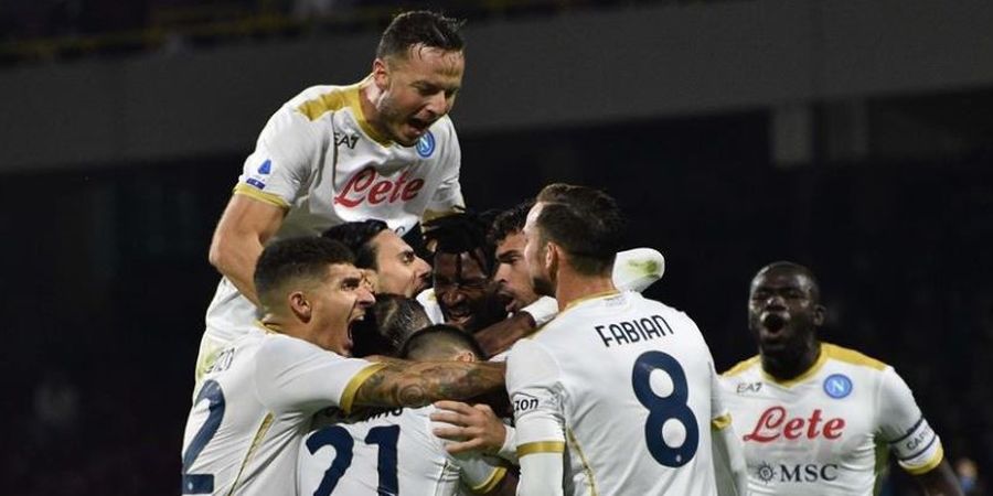 Hasil dan Klasemen Liga Italia - Kompak Menang Tipis, AC Milan dan Napoli Sama-sama Tak Terkejar