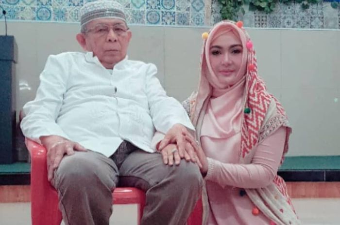 Kabar Duka, Ayahanda Eddies Adelia Meninggal Dunia karena Sakit