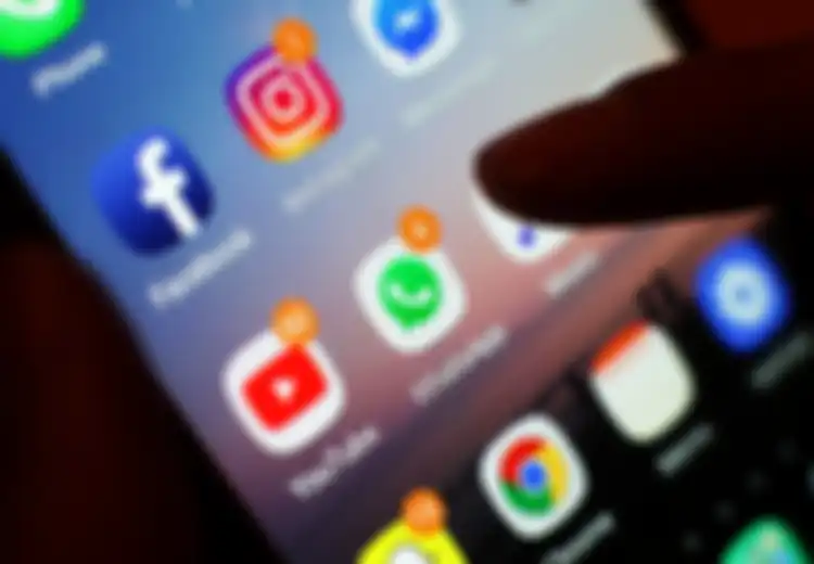 Masih Belum Bisa Move On dari Mantan Pacar? Blokir Saja Nomor dan Media Sosialnya, Ini 9 Alasan Penting Lakukan Itu!