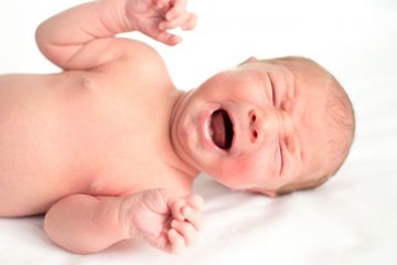 Berbagai infeksi virus menyebabkan diare pada bayi. Yang paling melemahkan di antara mereka adalah rotavirus.