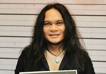 Bukan Bermaksud Mendoakan yang Buruk, Mbah Mijan Bongkar Hasil Ramalannya Soal Artis yang Bakal Batal Duduk Di Pelaminan Pada Tahun Ini