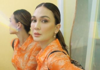 Bukan Orang Biasa, Sosok Kakek Luna Maya yang Ternyata Seorang Kapten Tersohor di Cirebon, Terungkap Saat Ziarah ke Makam