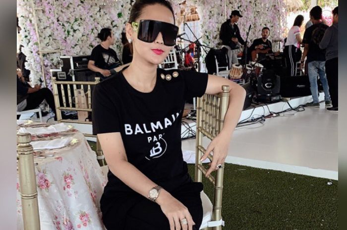 Jadi Pedangdut Sukses Meski Sempat Tak Direstui Ayahnya, Inul Daratista