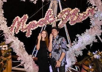 Atta Halilintar Habiskan Uang Rp 300 Juta Untuk Melamar sang Kekasih, Terungkap Cincin yang Diberikan Kepada Aurel Hermansyah Ternyata Berlapis Emas Putih 18 Karat dan Dihiasi 50 Berlian Seharga Rp 87,5 Juta