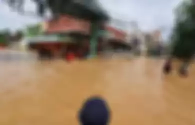Banjir masih merendam daerah Jakarta Barat