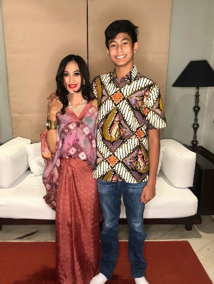 Beranjak Remaja, Ini 9 Potret Anak Diah Permatasari, Marciano Nicholas